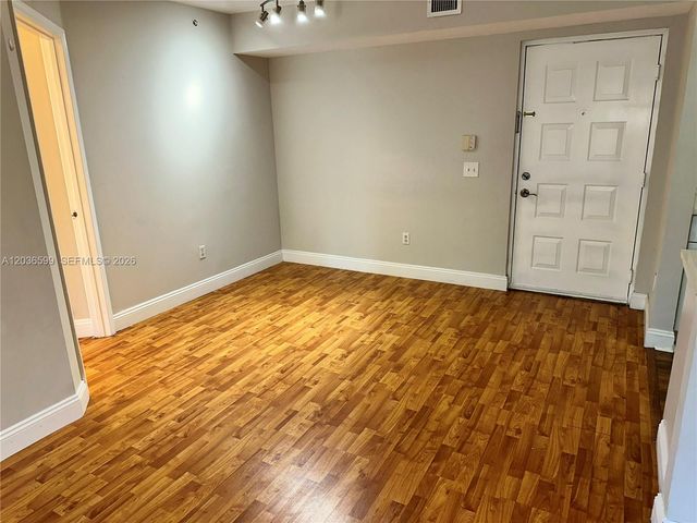 460 S Park Rd 6-203, Hollywood, FL 33021