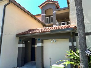 460 S Park Rd 6-203, Hollywood, FL 33021