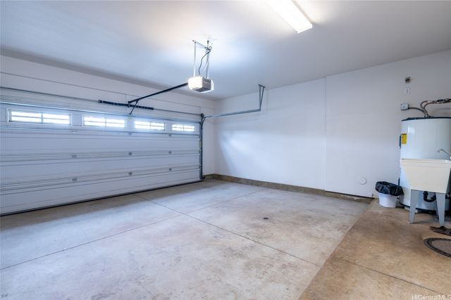 92-2041 Kulihi Street, Kapolei, HI 96707