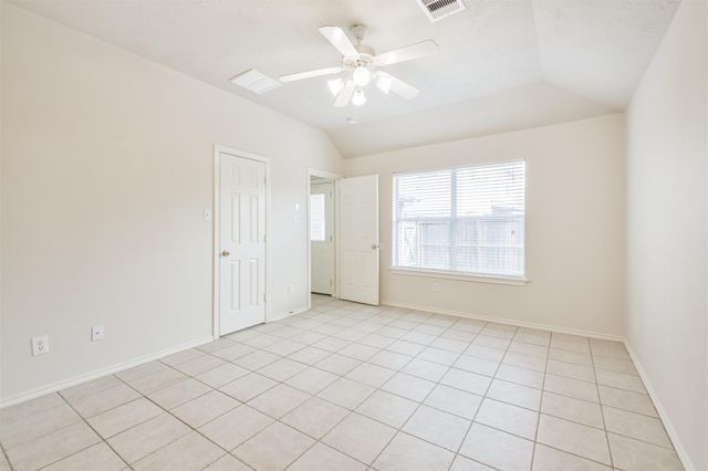 12039 Lucky Meadow Drive, Tomball, TX 77375