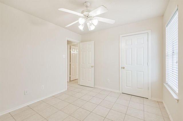 12039 Lucky Meadow Drive, Tomball, TX 77375