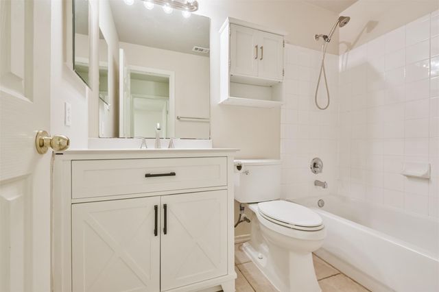 12039 Lucky Meadow Drive, Tomball, TX 77375