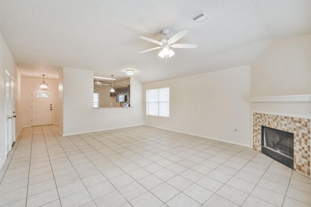 12039 Lucky Meadow Drive, Tomball, TX 77375