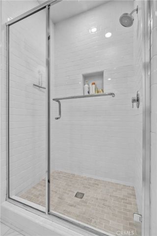 212 Paramount, Irvine, CA 92618