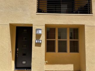 212 Paramount, Irvine, CA 92618