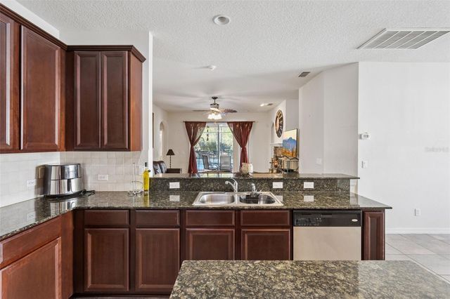 30337 GIDRAN TERRACE, Mount Dora, FL 32757