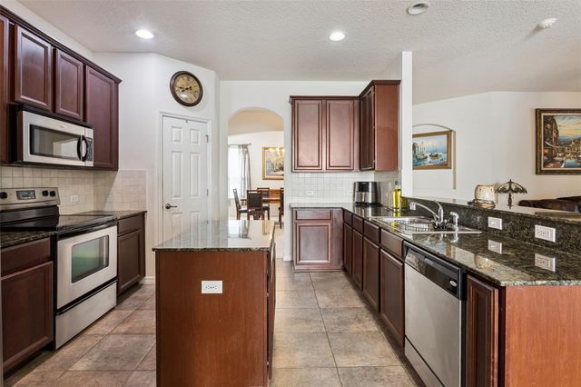 30337 GIDRAN TERRACE, Mount Dora, FL 32757