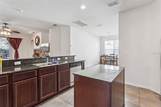 30337 GIDRAN TERRACE, Mount Dora, FL 32757