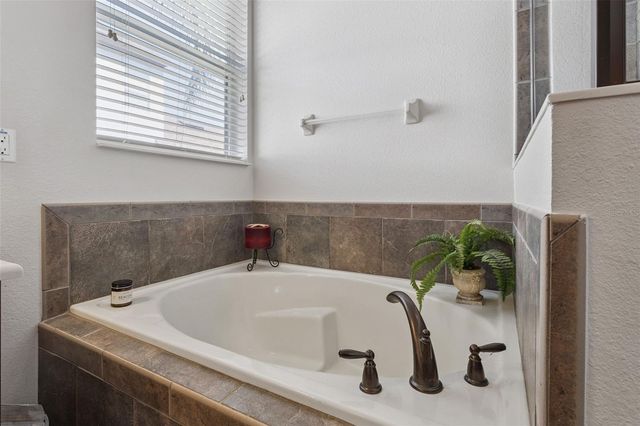 30337 GIDRAN TERRACE, Mount Dora, FL 32757