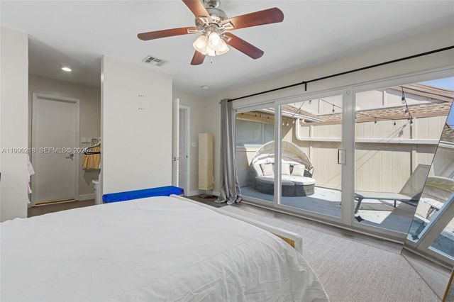 835 NW 80th Ter 11, Plantation, FL 33324