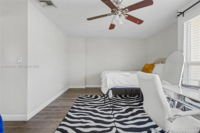 835 NW 80th Ter 11, Plantation, FL 33324