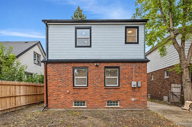 18969 Fairport Street, Detroit, MI 48205