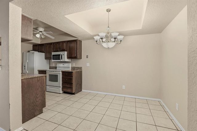 14303 N Pennsylvania Avenue 1F, Oklahoma City, OK 73134