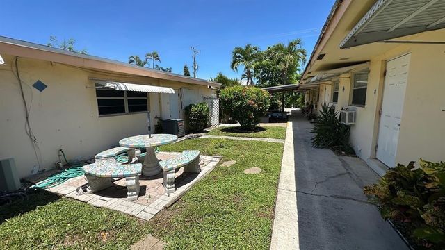 1973 NE 4th Street 4, Deerfield Beach, FL 33441