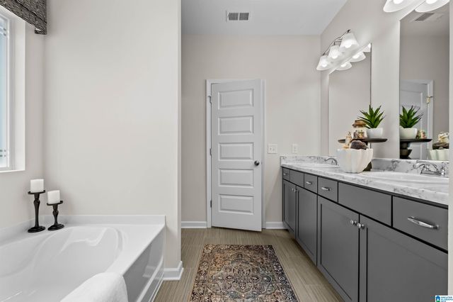 543 PINE VALLEY TRAIL, Columbiana, AL 35051