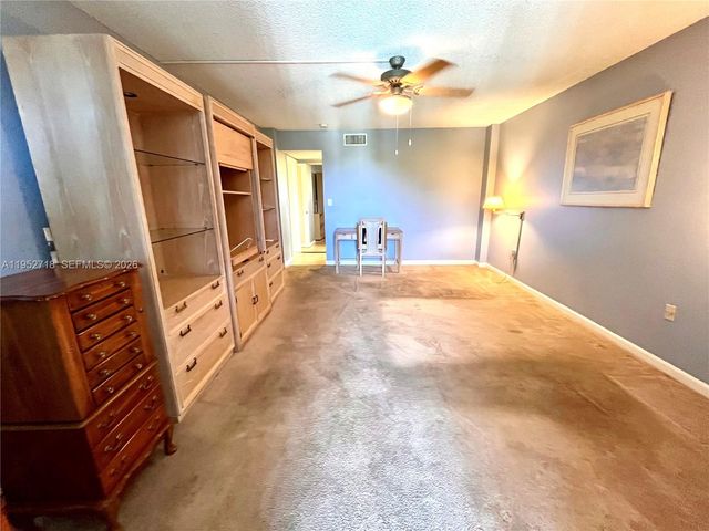 2806 N 46th Avenue D537, Hollywood, FL 33021