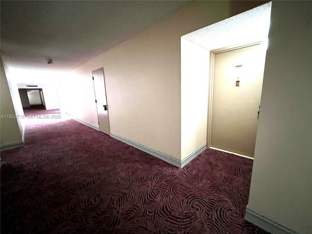 2806 N 46th Avenue D537, Hollywood, FL 33021