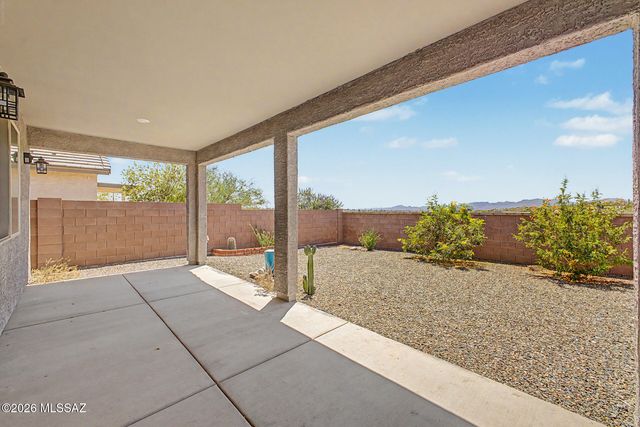 2177 W Desert Topaz Way, Tucson, AZ 85742