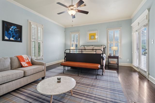 3109 Shadow Drive W, Arlington, TX 76006