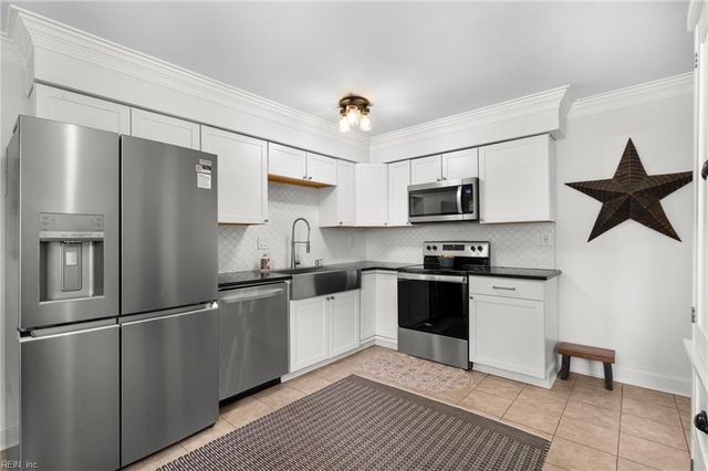 1813 Randall CT, Virginia Beach, VA 23464