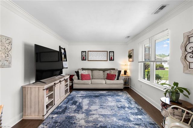 1813 Randall CT, Virginia Beach, VA 23464