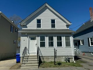 19 Weir Ave, Taunton, MA 02780