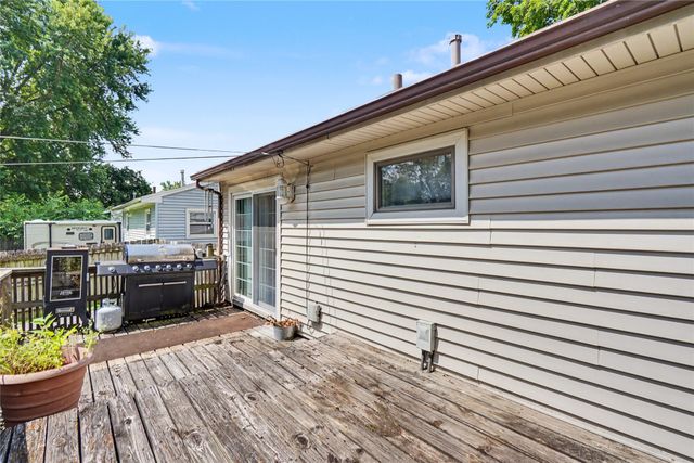 1309 E 28th Street, Des Moines, IA 50317