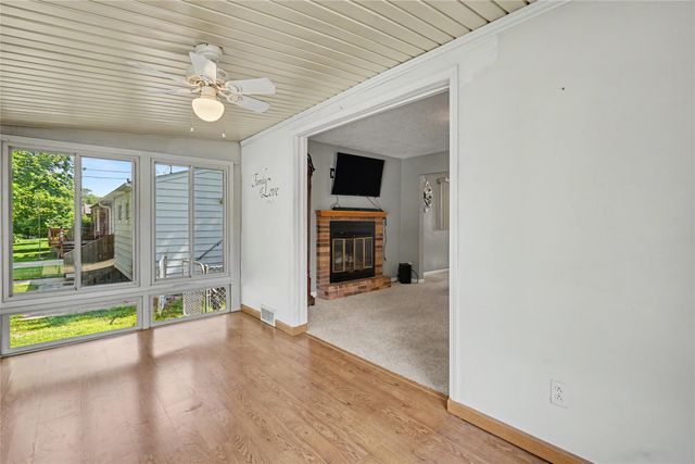 1309 E 28th Street, Des Moines, IA 50317