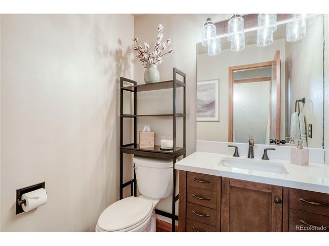 254 Zang St, Lakewood, CO 80228