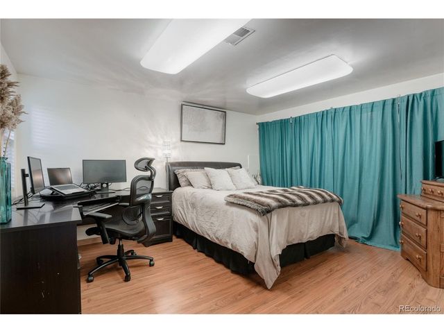 254 Zang St, Lakewood, CO 80228
