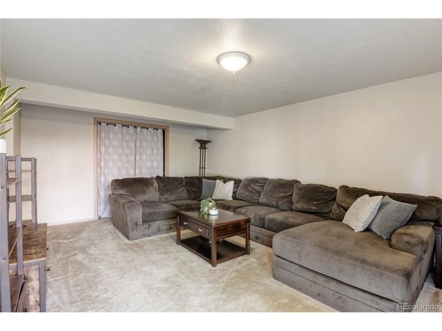 254 Zang St, Lakewood, CO 80228