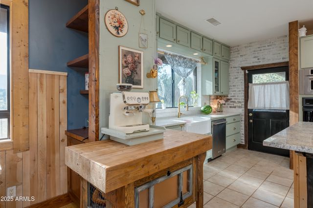 4907 E VIVA Road, Sedona, AZ 86336