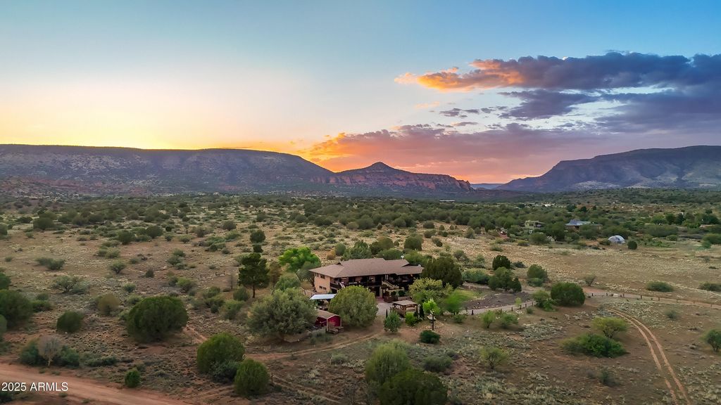 4907 E VIVA Road, Sedona, AZ 86336