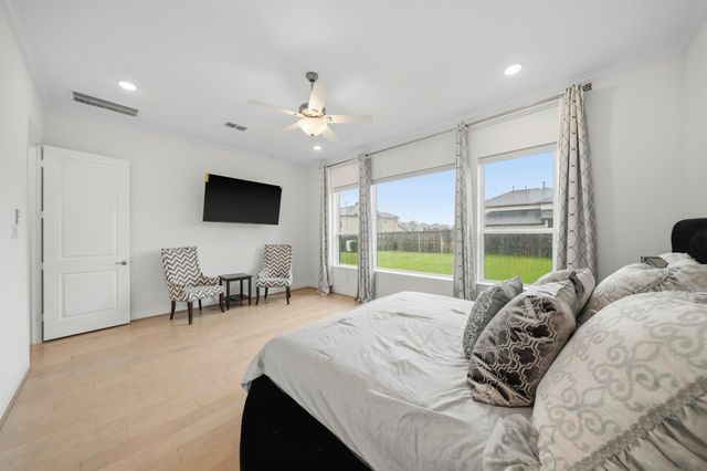 2407 Wooded Park Drive, Missouri City, TX 77459