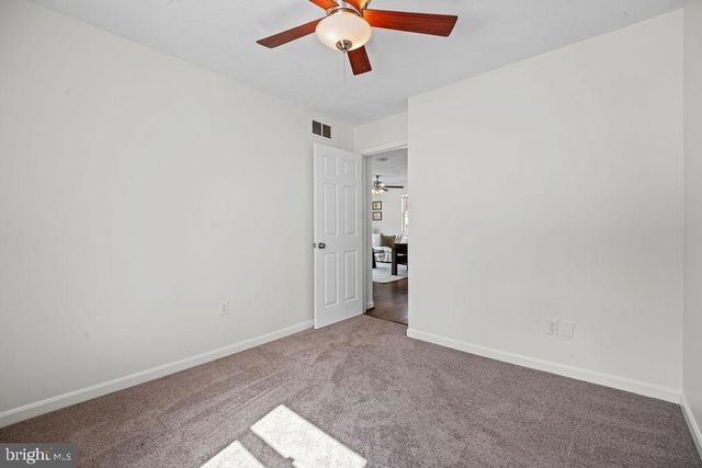 279 MAGOTHY BEACH RD, Pasadena, MD 21122