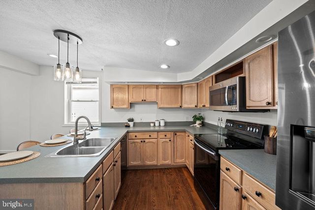 279 MAGOTHY BEACH RD, Pasadena, MD 21122