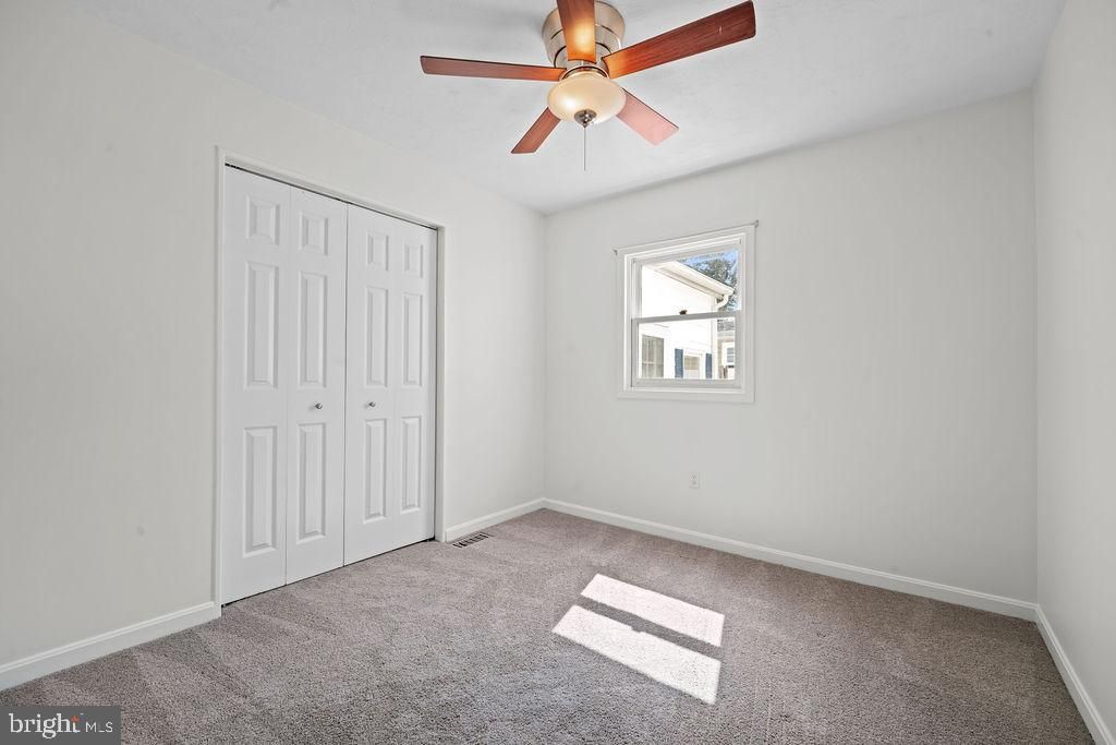 Image 17 of property listing at 279 MAGOTHY BEACH RD, Pasadena, MD 21122