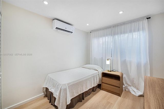 3681 SW 3rd Ave 3681, Miami, FL 33145