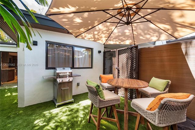 3681 SW 3rd Ave 3681, Miami, FL 33145