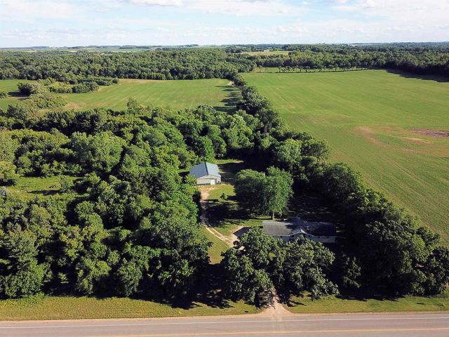 W6709 County Highway CS-Q, Poynette, WI 53955