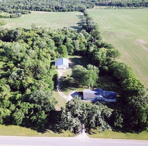 W6709 County Highway CS-Q, Poynette, WI 53955