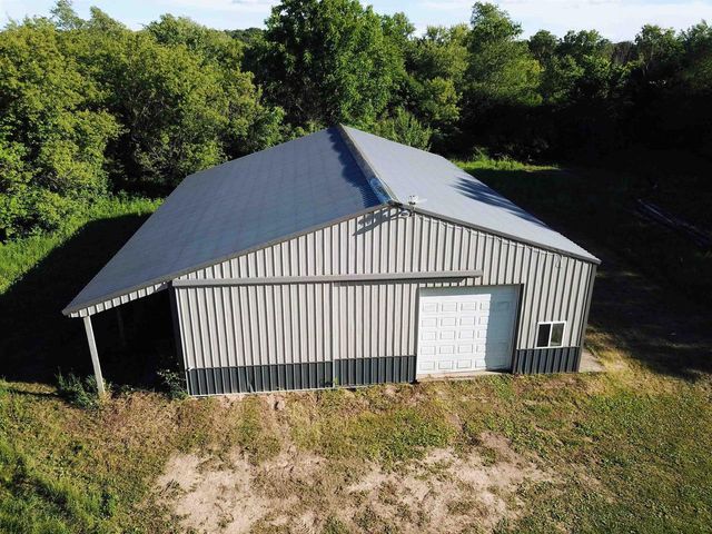 W6709 County Highway CS-Q, Poynette, WI 53955
