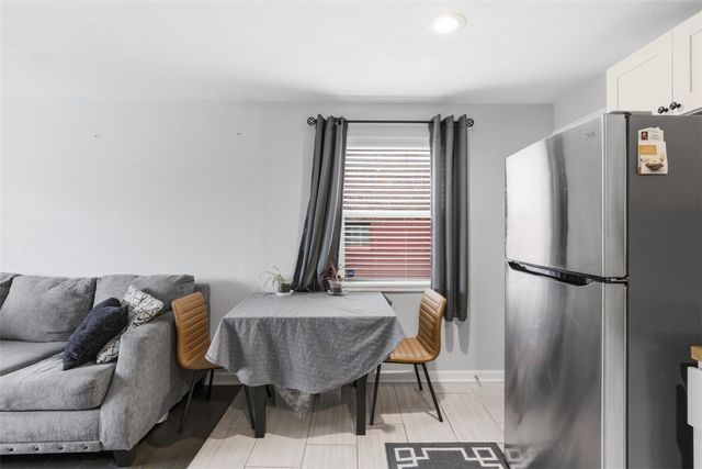 226 Cedarcove St, Carrick, PA 15227