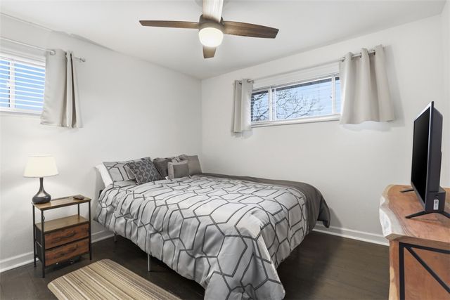 226 Cedarcove St, Carrick, PA 15227