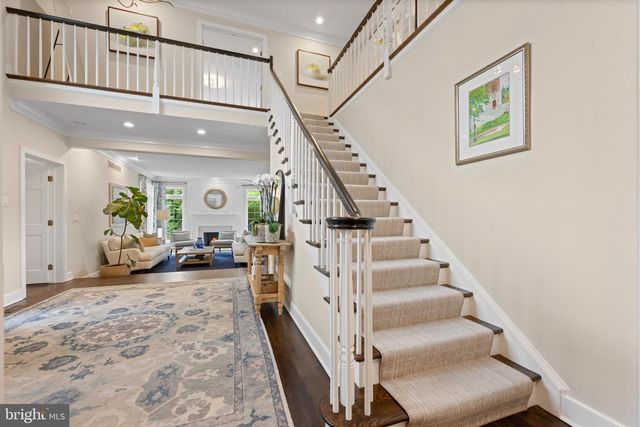 1220 DENBIGH LN, Wayne, PA 19087