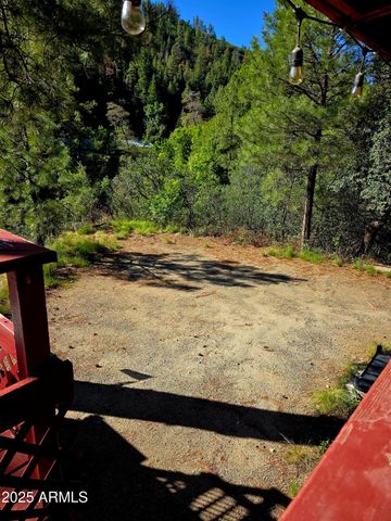 8000 S Breezy Pine Road, Mayer, AZ 86333