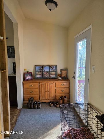 8000 S Breezy Pine Road, Mayer, AZ 86333