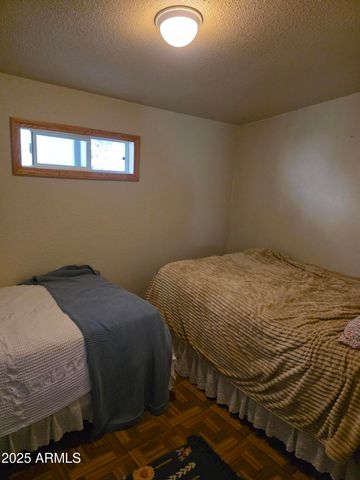 8000 S Breezy Pine Road, Mayer, AZ 86333