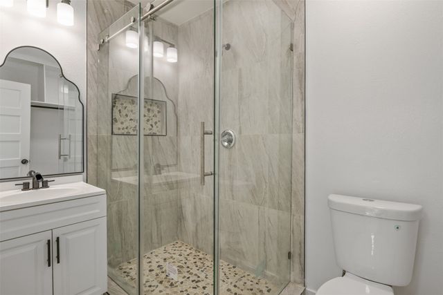 214 12th Street, Grand Prairie, TX 75051
