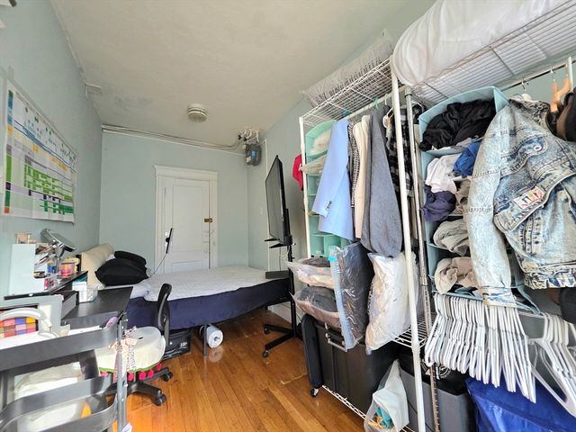 1641 Commonwealth Ave 16, Boston, MA 02135